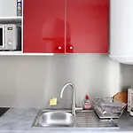 Hostnfly Apartments - Lovely Apartment In The 17Th